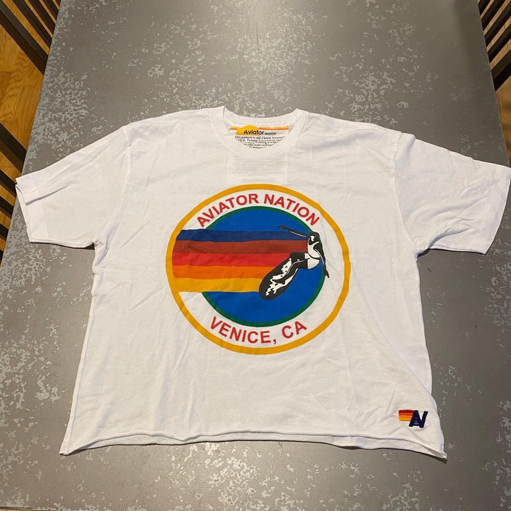 White signature aviator nation tee shirt in size large!